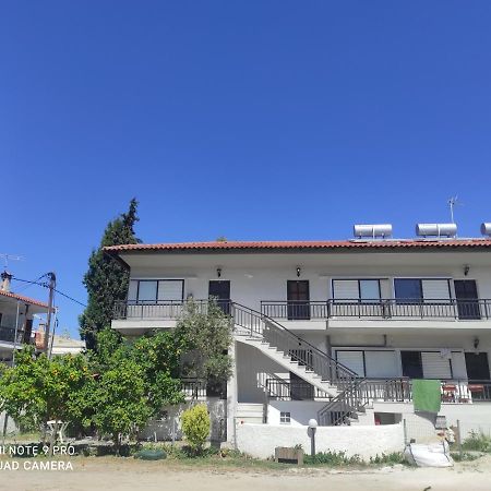 Iris Appartement Pefkochori Buitenkant foto